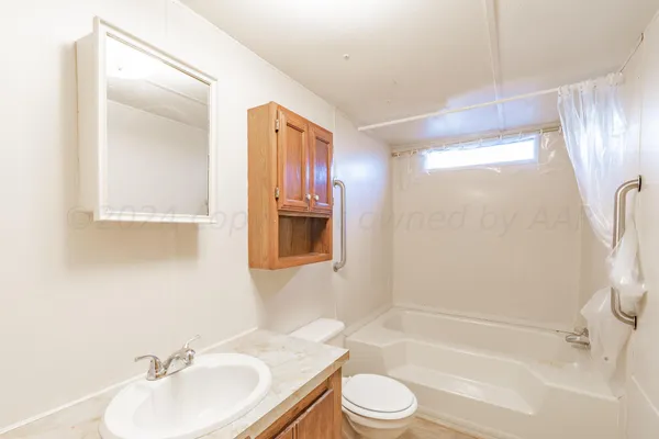 $850 | 10505 D Broadway Drive, Amarillo, TX 79108