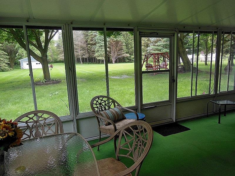 2070 North Nichols Road Flushing, MI 48433 - Photo 31 of 37 31383151-31.JPG