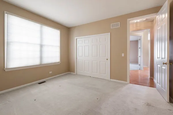 $989,000 | 7 Chaco Court, South Barrington, IL 60010