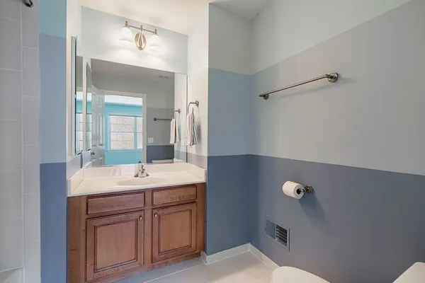 $989,000 | 7 Chaco Court, South Barrington, IL 60010