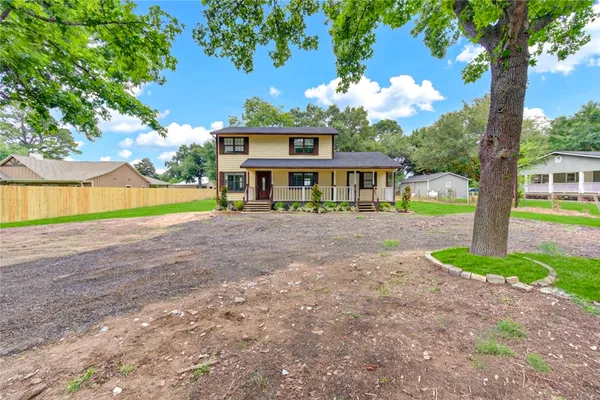 $445,000 | 31511 Charter Lane, Waller, TX 77484
