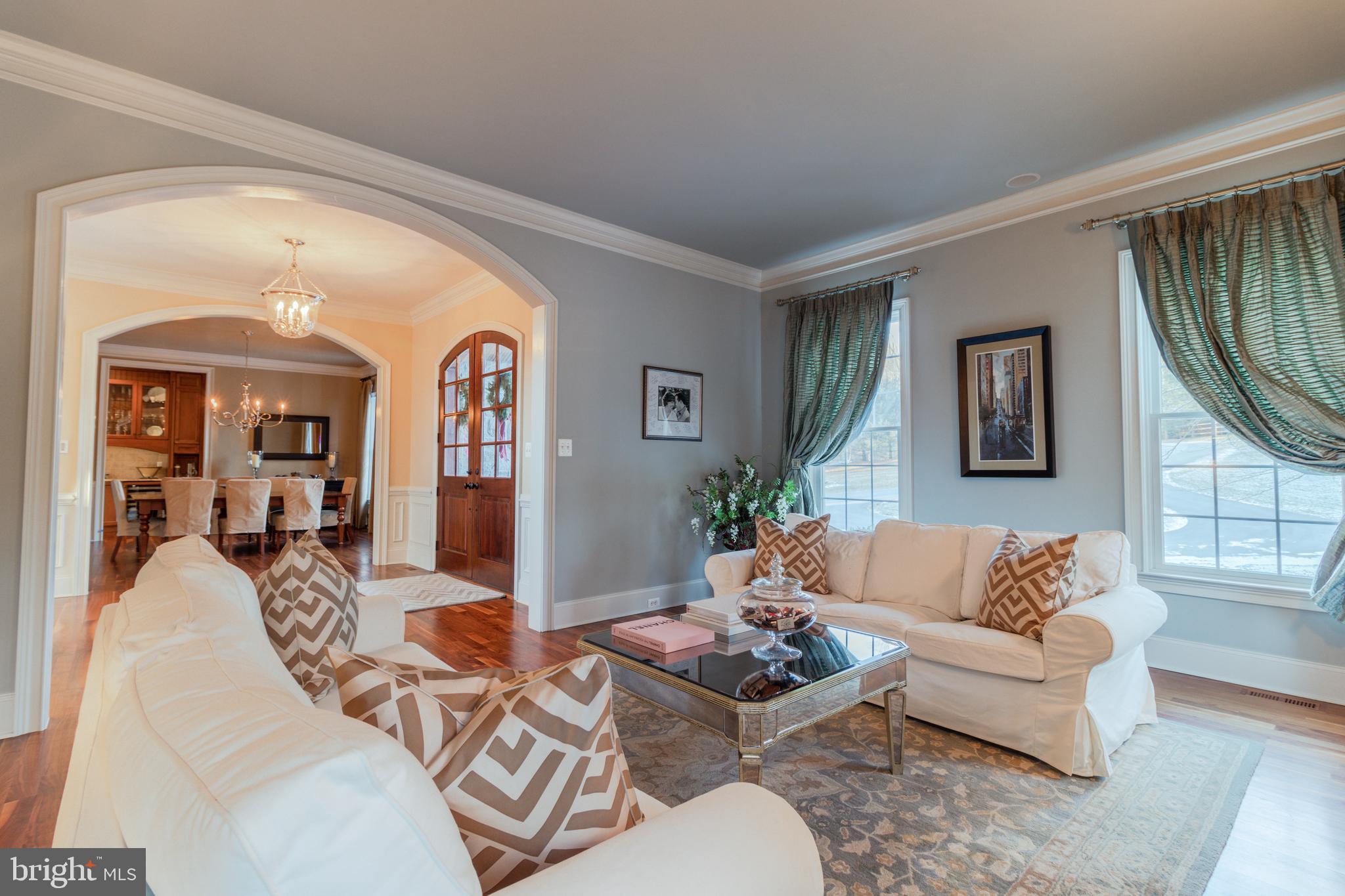 45 Atwater Road Chadds Ford, PA 19317 - Photo 7 of 43 Living Room