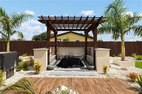 $749,000 | 1320 South Cesar Chavez Road, Edinburg, TX 78542