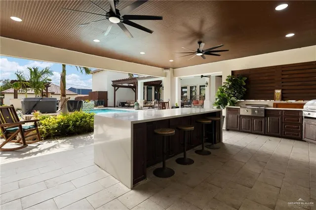 $749,000 | 1320 South Cesar Chavez Road, Edinburg, TX 78542