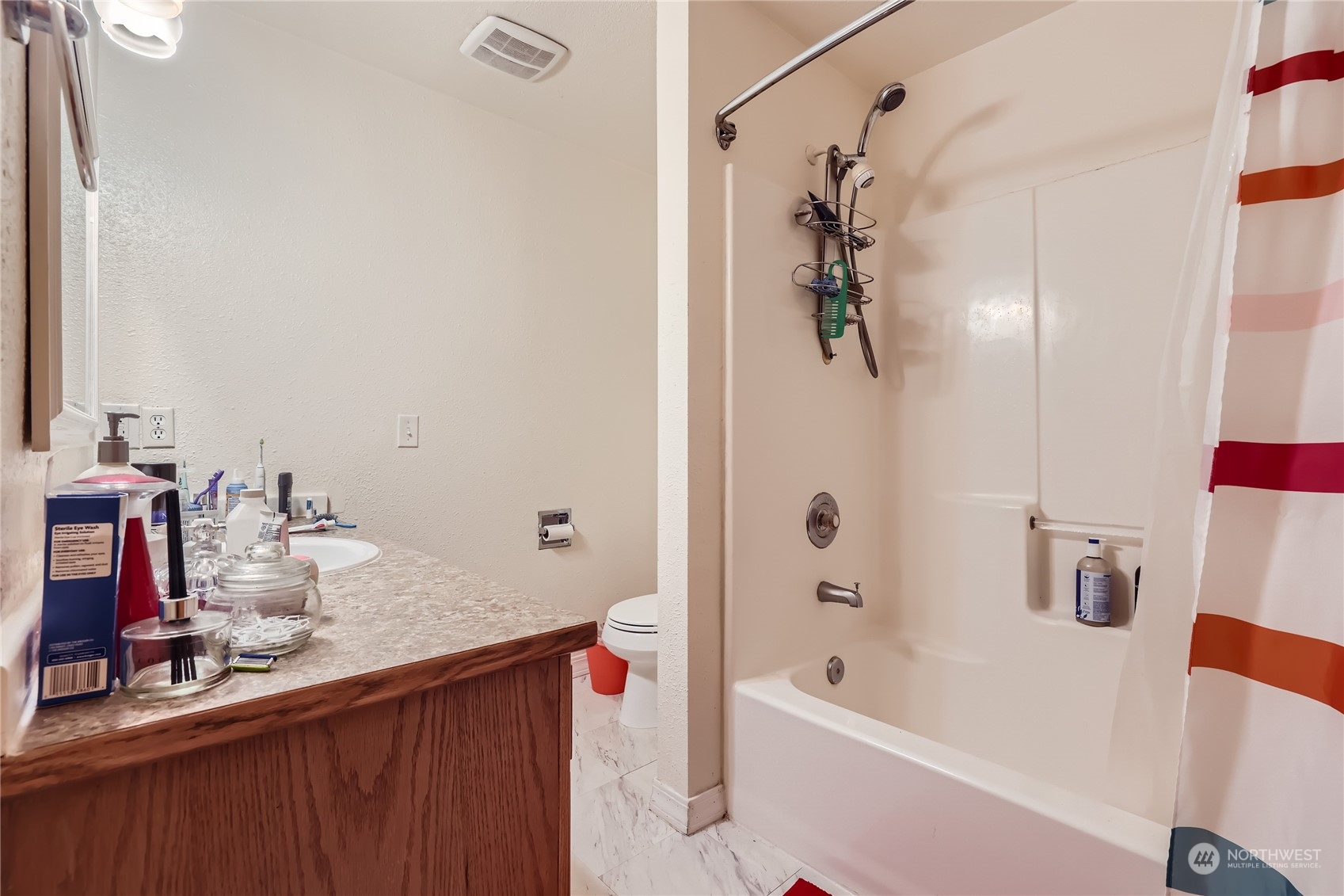 17510 Olympic View Drive Edmonds, WA 98026 - Photo 9 of 21