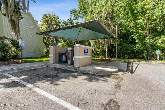 $217,000 | 8416 Thornbush Court, Jacksonville, FL 32216