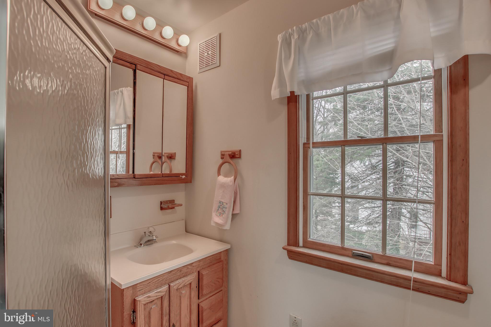 60 South Britton Road Springfield, PA 19064 - Photo 42 of 44