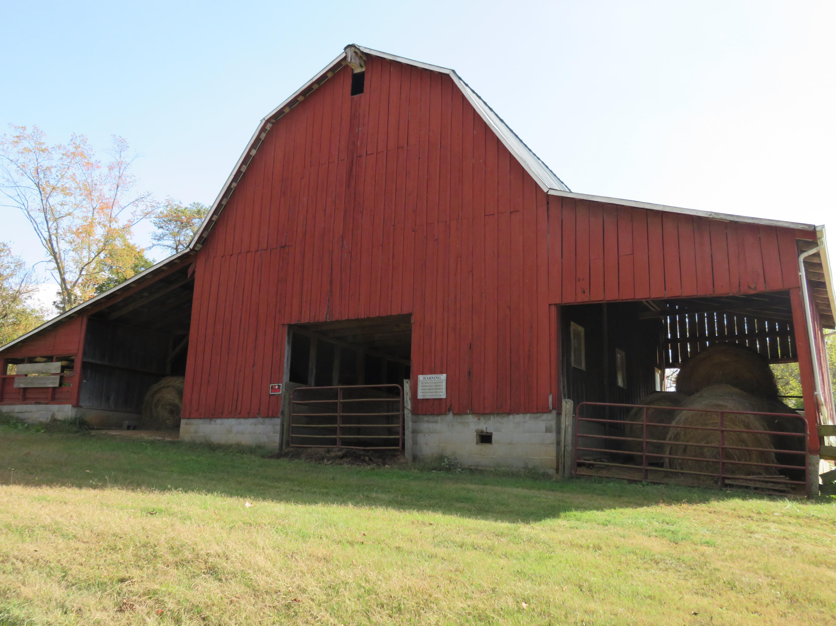 2445 Mine Road Mascot, TN 37806 - Photo 1 of 10 IMG_0908