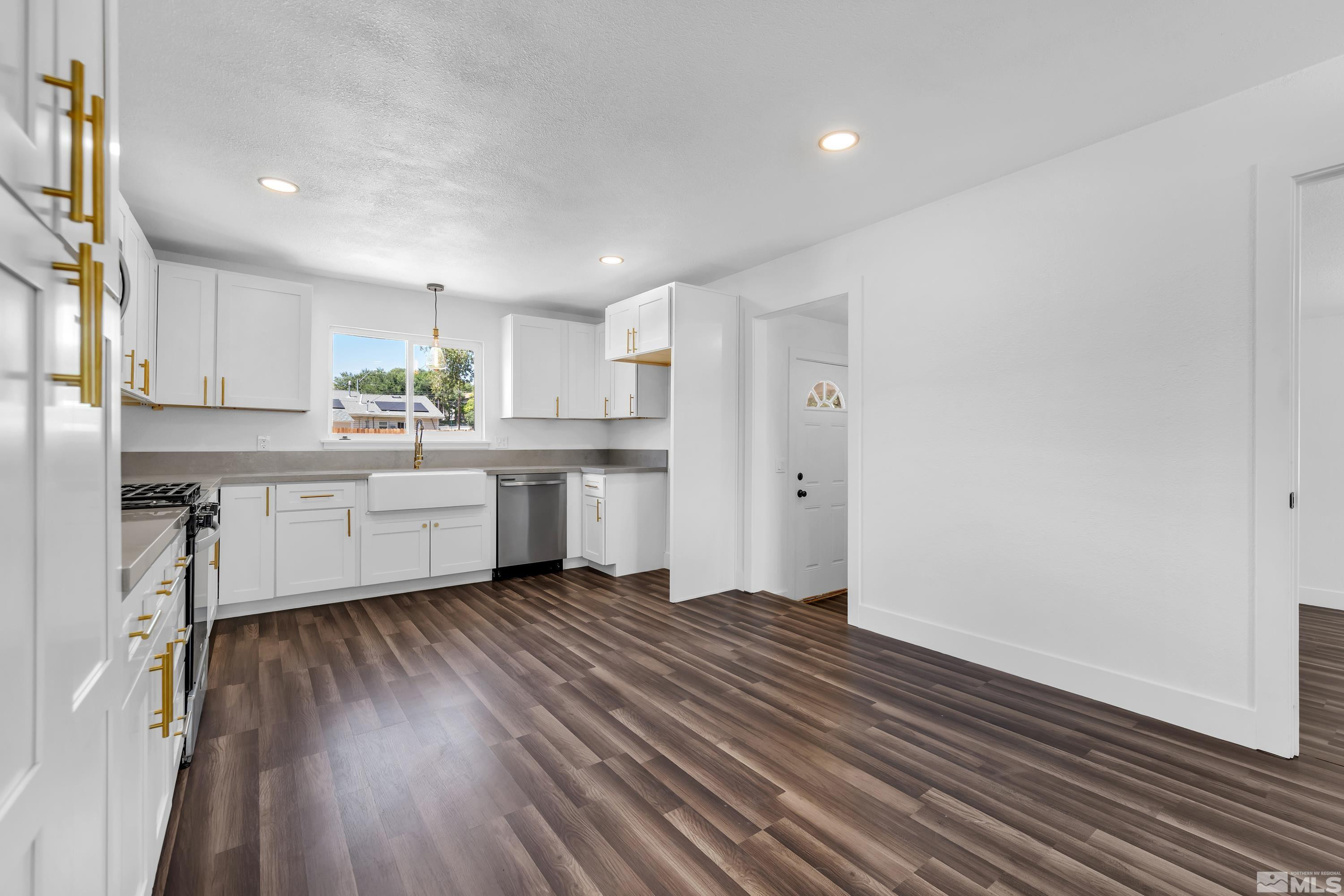 1865 Citron Street Reno, NV 89512 - Photo 10 of 39 Photo 10