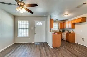 $1,300 | 1416 East Mulkey Street, Fort Worth, TX 76104
