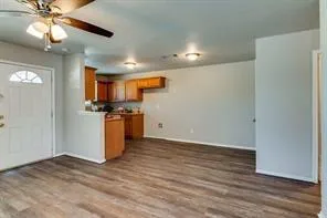 $1,300 | 1416 East Mulkey Street, Fort Worth, TX 76104