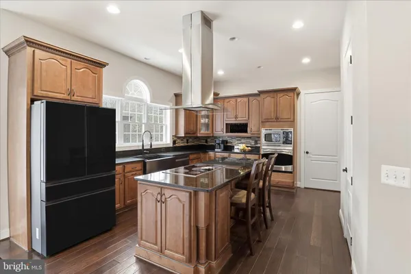 $1,699,990 | 7501 Clifton Road, Clifton, VA 20124