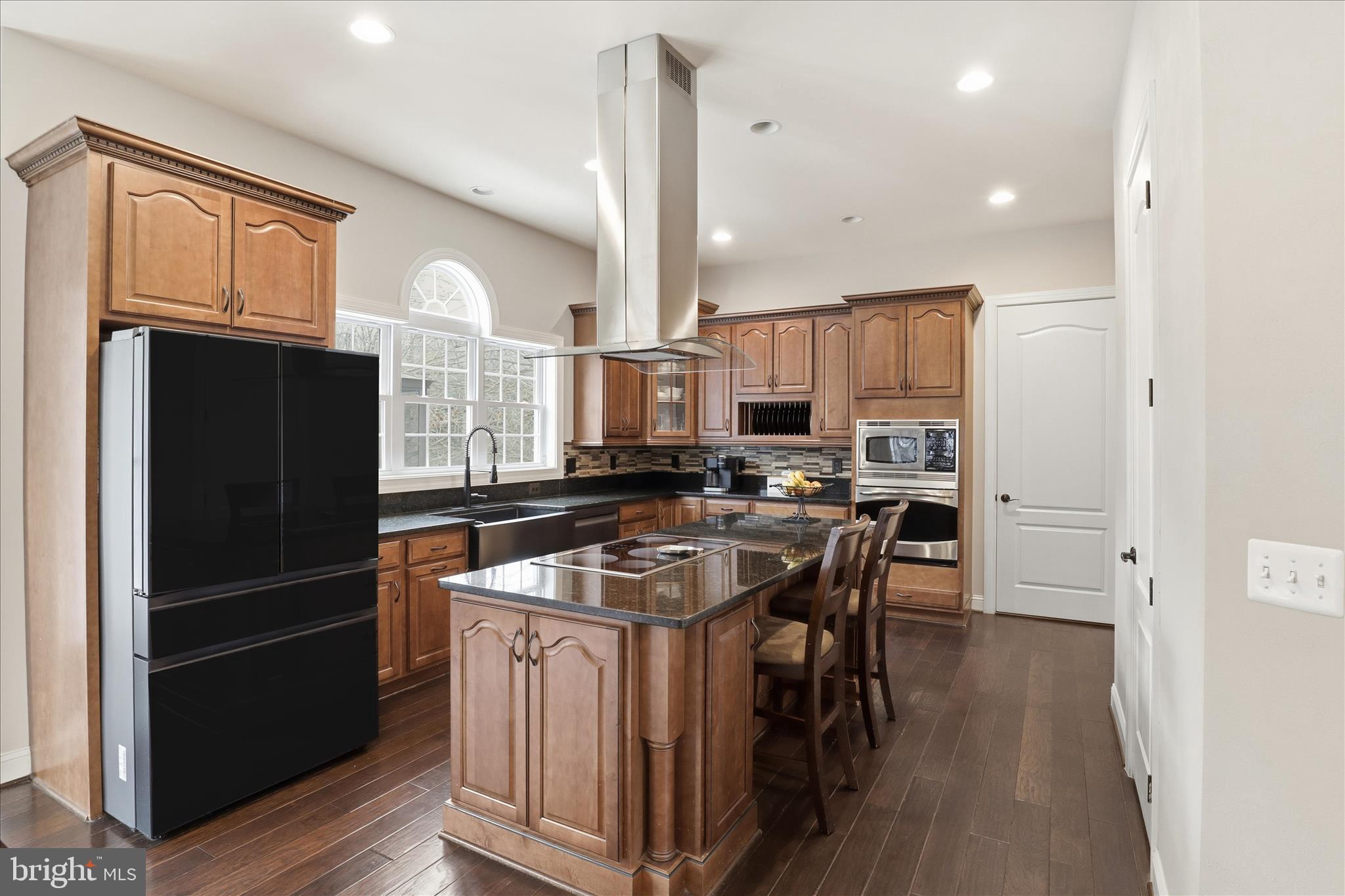 7501 Clifton Road Clifton, VA 20124 - Photo 13 of 101 Kitchen