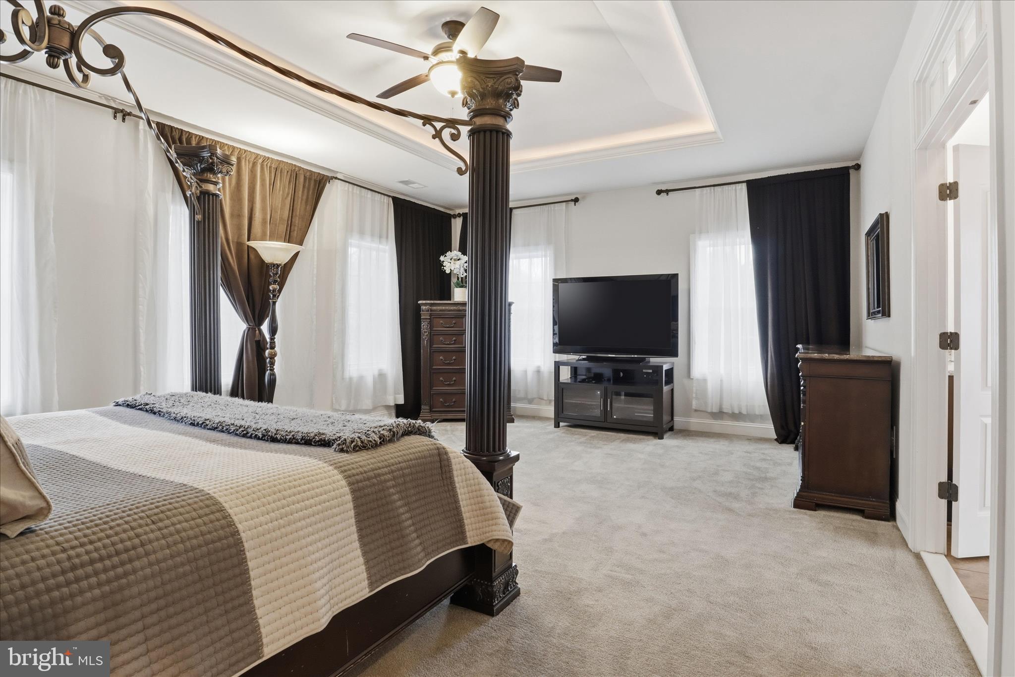 7501 Clifton Road Clifton, VA 20124 - Photo 33 of 101 Primary Bedroom