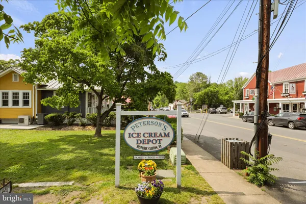 $1,699,990 | 7501 Clifton Road, Clifton, VA 20124