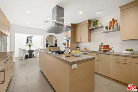 $2,495,000 | 4911 Ben Avenue, Valley Village, CA 91607