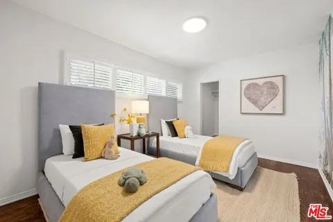 $2,495,000 | 4911 Ben Avenue, Valley Village, CA 91607