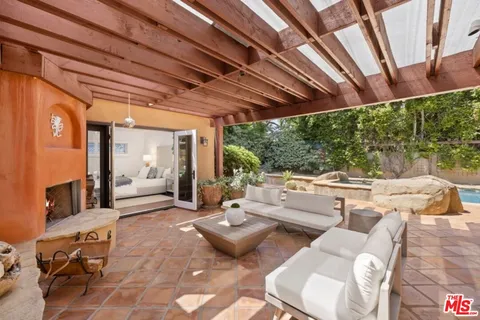 $2,495,000 | 4911 Ben Avenue, Valley Village, CA 91607