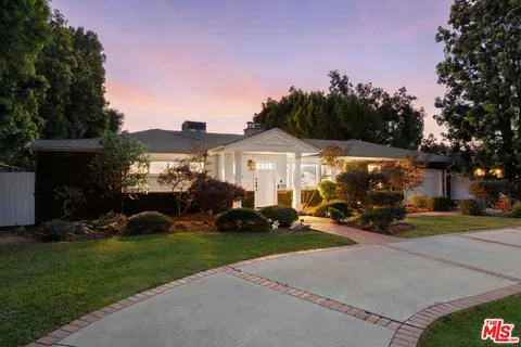 $2,495,000 | 4911 Ben Avenue, Valley Village, CA 91607