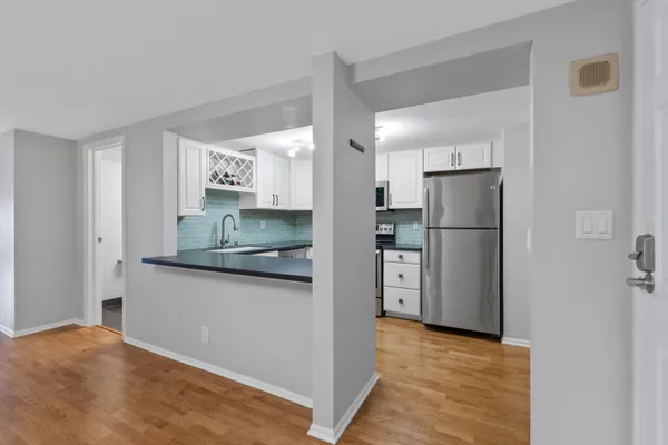 $274,000 | 270 East Highland Avenue, Unit 1021, Milwaukee, WI 53202