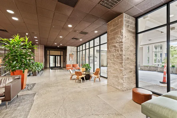 $274,000 | 270 East Highland Avenue, Unit 1021, Milwaukee, WI 53202