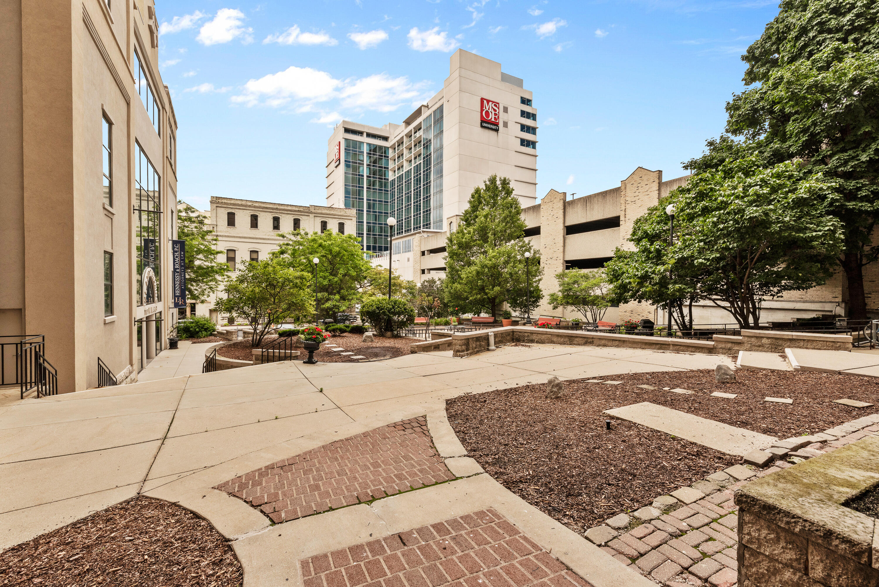 270 East Highland Avenue, Unit 1021 Milwaukee, WI 53202 - Photo 56 of 56 270 E. Highland Ave, Unit 446-29