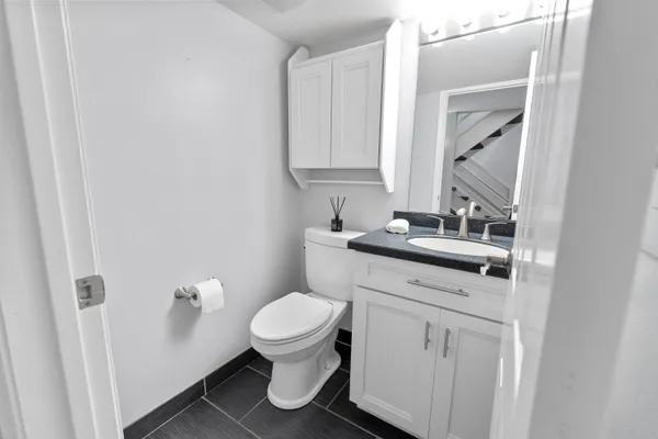 $274,000 | 270 East Highland Avenue, Unit 1021, Milwaukee, WI 53202