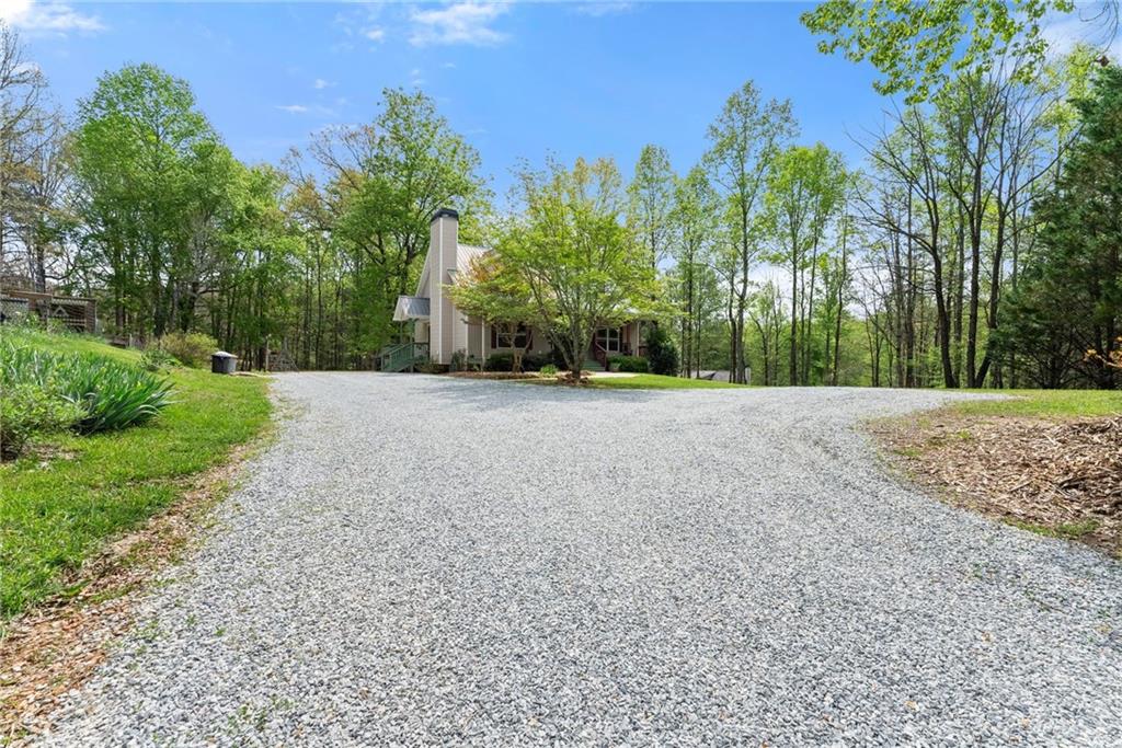 656 Stanley Nix Road Cleveland, GA 30528 - Photo 8 of 66