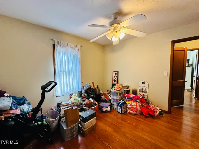 $249,900 | 265 Wilmeth Street, Weber City, VA 24290