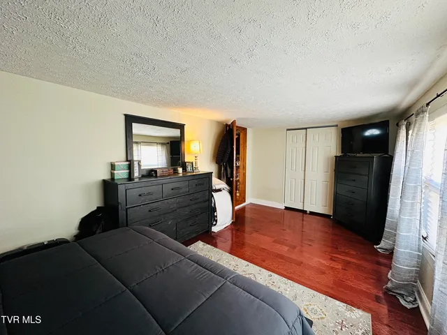 $249,900 | 265 Wilmeth Street, Weber City, VA 24290