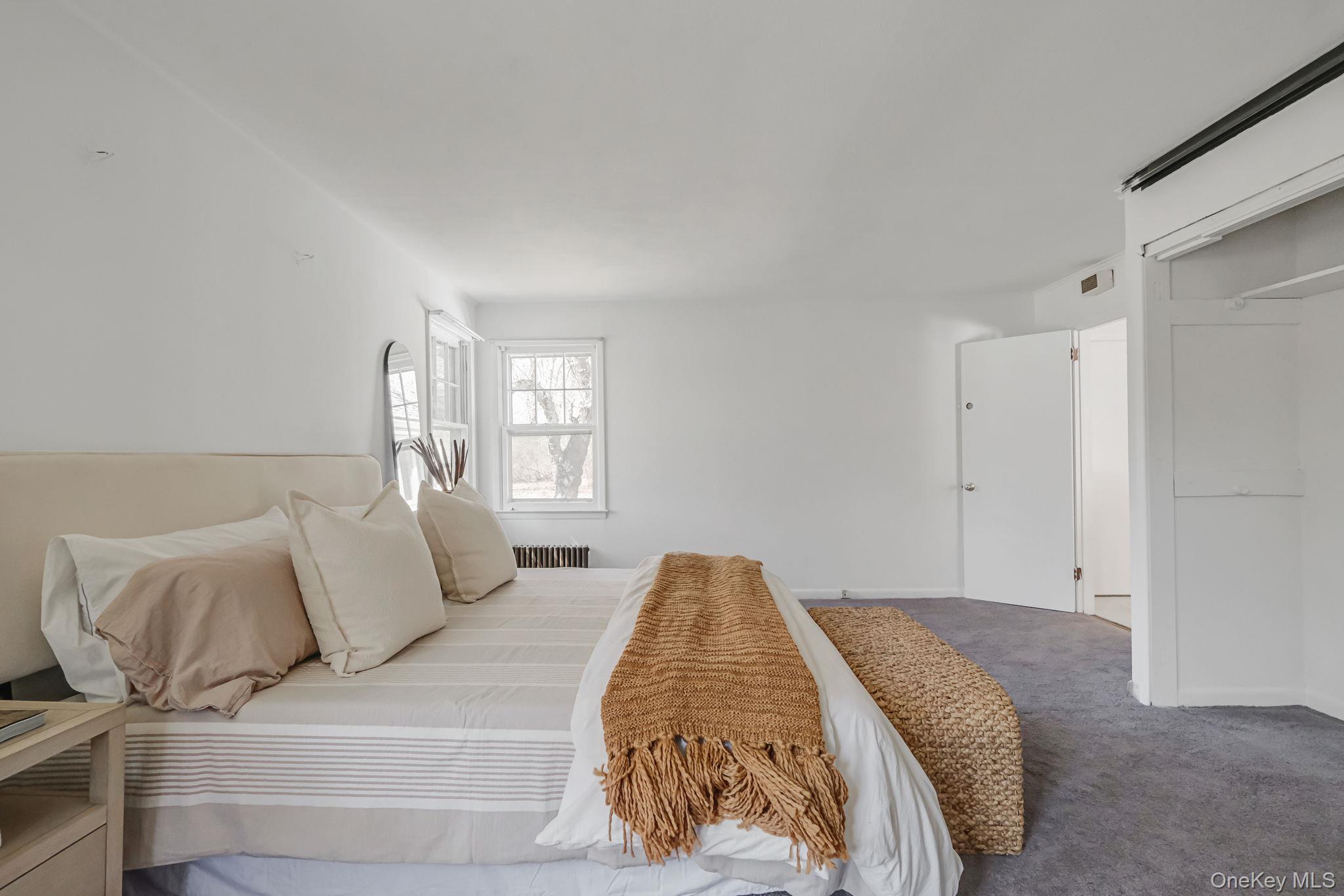 15 Community Road Coram, NY 11727 - Photo 10 of 49