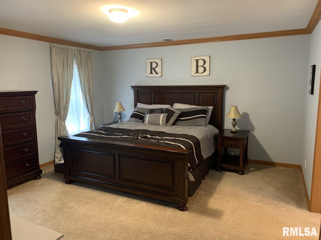 4 Orchard Drive Barry, IL 62312 - Photo 19 of 33