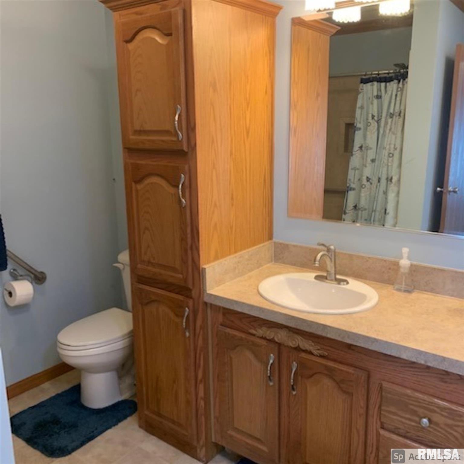 4 Orchard Drive Barry, IL 62312 - Photo 31 of 33