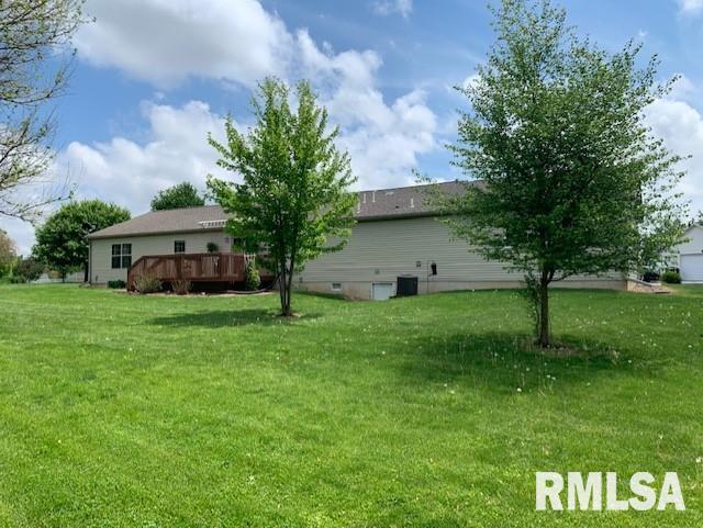 4 Orchard Drive Barry, IL 62312 - Photo 5 of 33