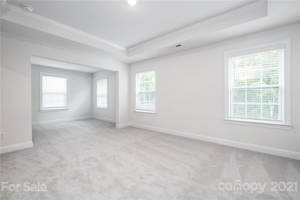420 Preston Road Mooresville, NC 28117 - Photo 20 of 39 an empty room with windows