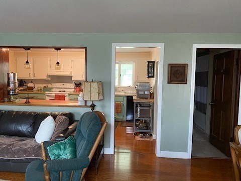 616 County Road Barrington, RI 02806 - Photo 15 of 32 a living room with furniture and a large window