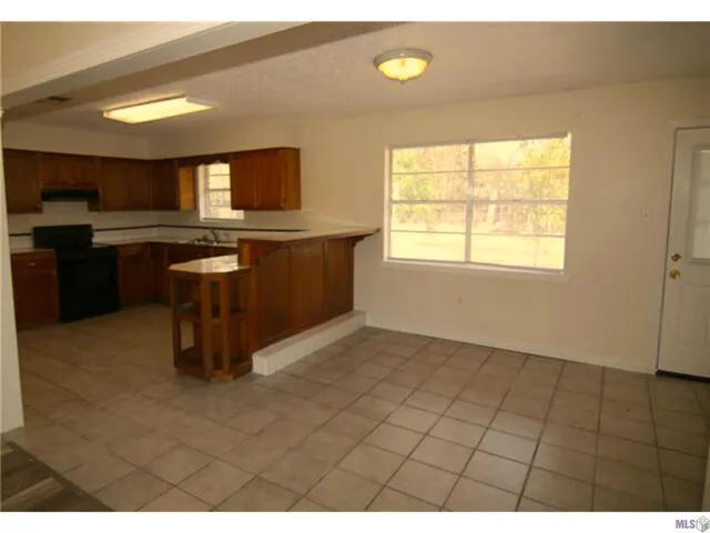 $1,390 | 623 South Cypress Street, Hammond, LA 70403