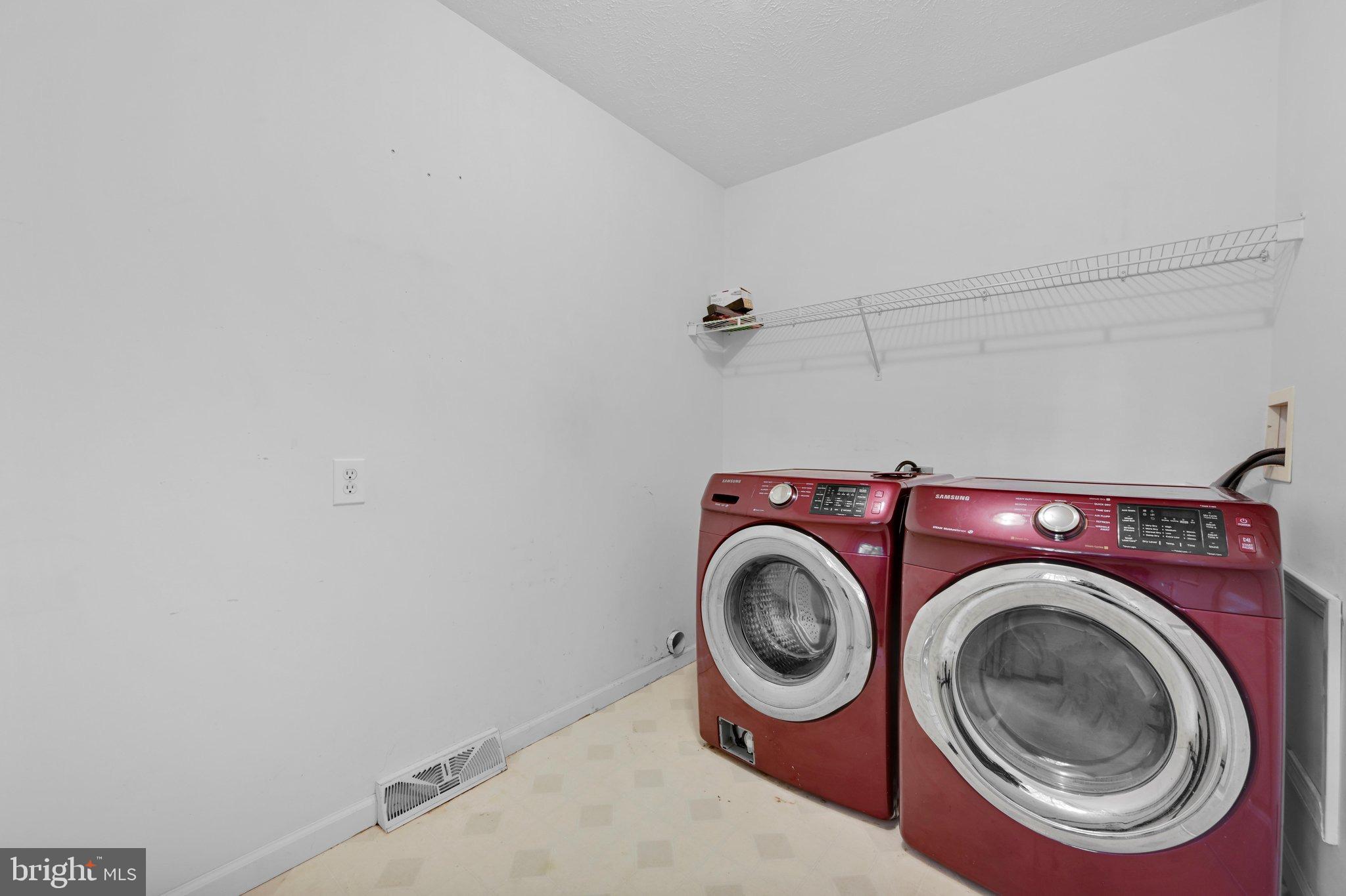 14 Oak Grove Road Pine Grove, PA 17963 - Photo 29 of 34 Laundry Area