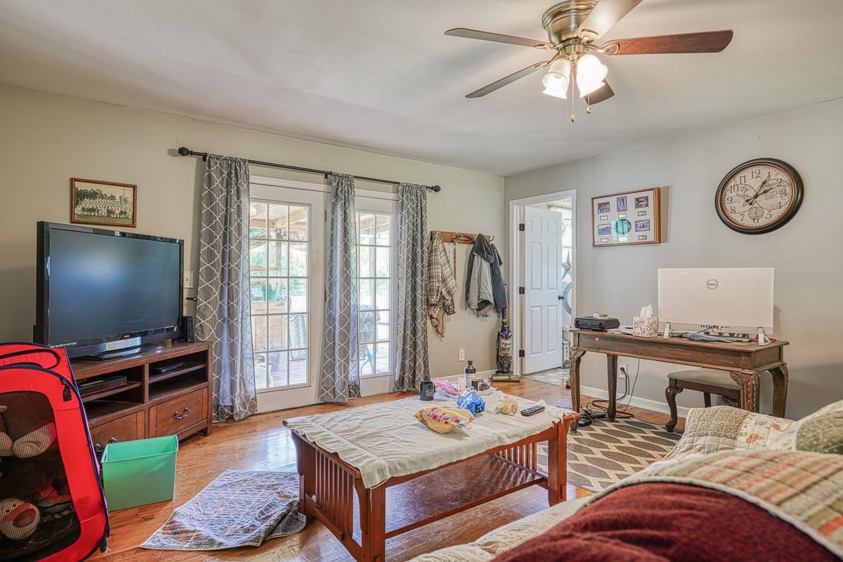 1181 Mountain Shoals Road Enoree, SC 29335 - Photo 6 of 36 Gallery Image 6
