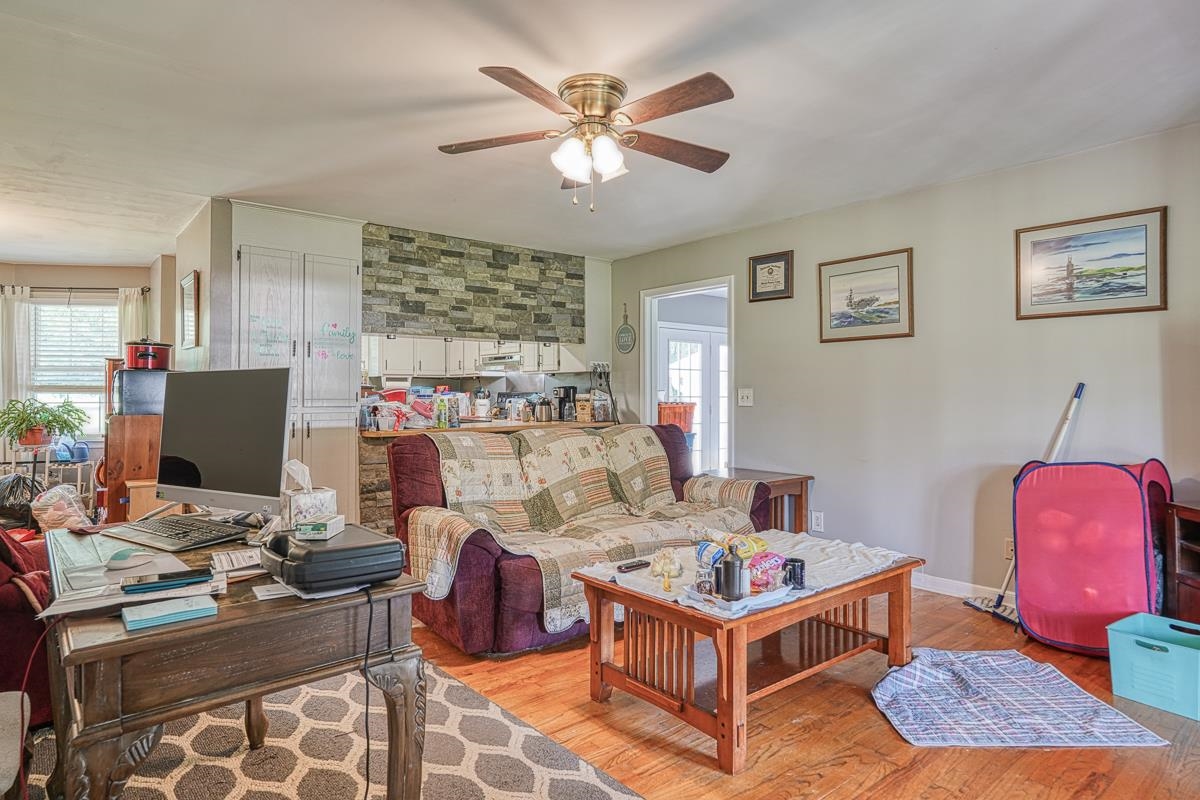 1181 Mountain Shoals Road Enoree, SC 29335 - Photo 7 of 36 Gallery Image 7