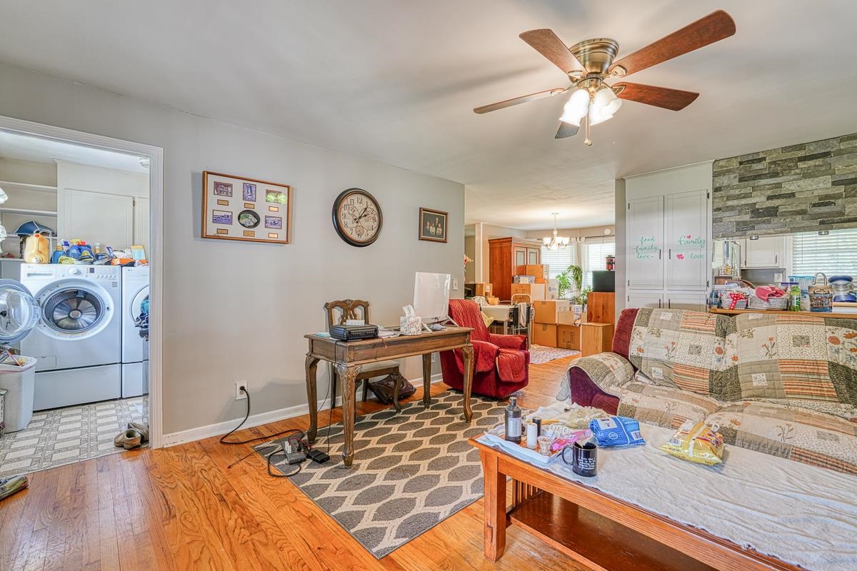1181 Mountain Shoals Road Enoree, SC 29335 - Photo 8 of 36 Gallery Image 8