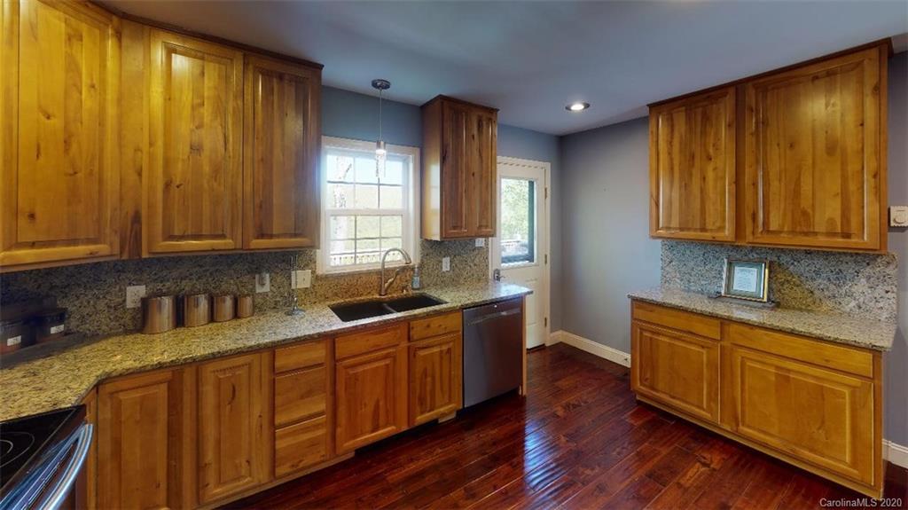 39 Marilyn-Charles Ridge Fairview, NC 28730 - Photo 4 of 20