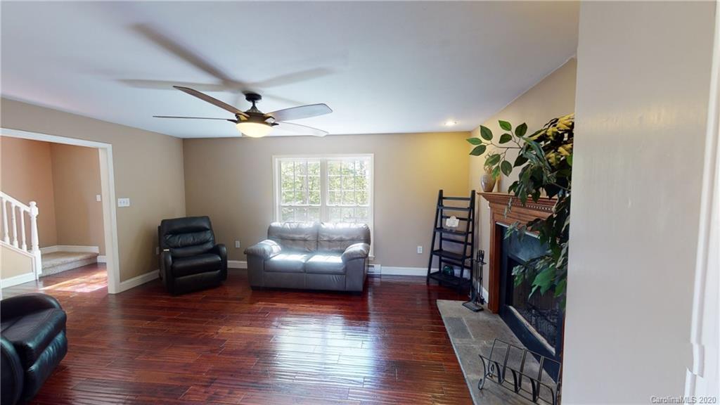 39 Marilyn-Charles Ridge Fairview, NC 28730 - Photo 7 of 20