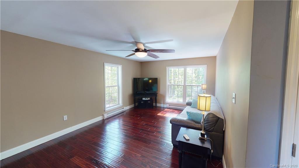 39 Marilyn-Charles Ridge Fairview, NC 28730 - Photo 8 of 20