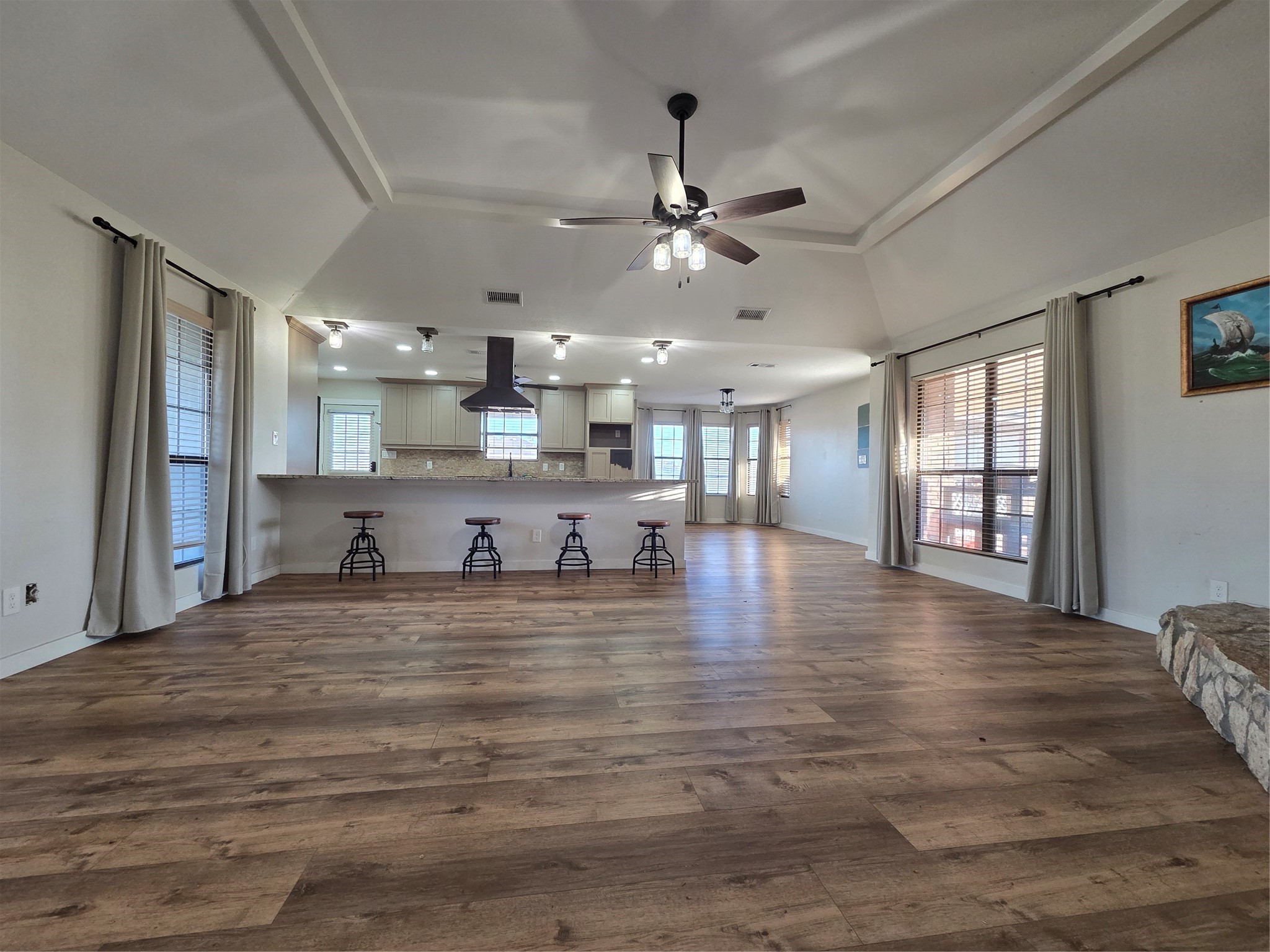 138 Pin Oak Drive Angleton, TX 77515 - Photo 6 of 22