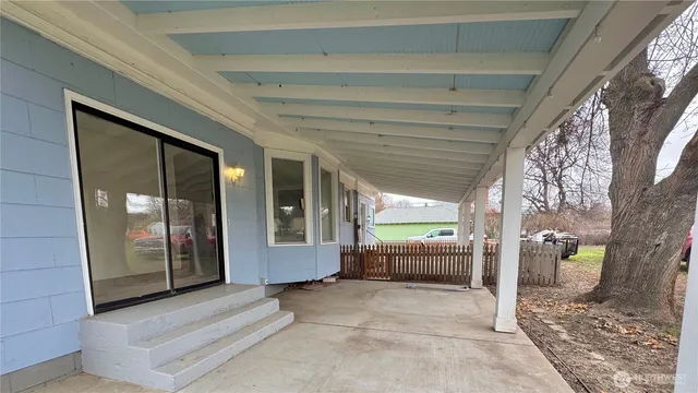 a view of a house with a outdoor space