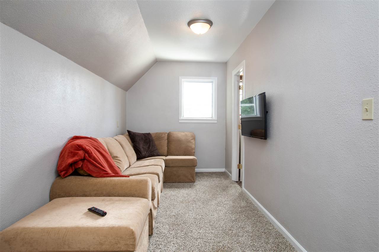 2313 North Girard Road Spokane Valley, WA 99212 - Photo 10 of 20 Gallery Image 10