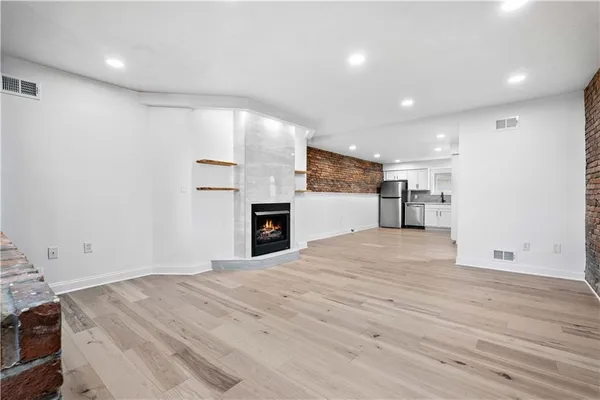 $3,500 | 2128 Merriman Way, Pittsburgh, PA 15203