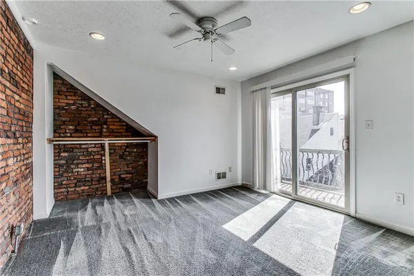 $3,500 | 2128 Merriman Way, Pittsburgh, PA 15203