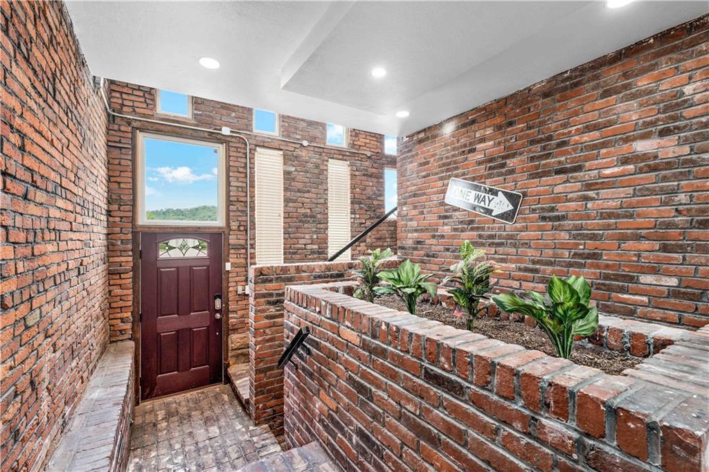 2128 Merriman Way Pittsburgh, PA 15203 - Photo 2 of 37 a view of a balcony